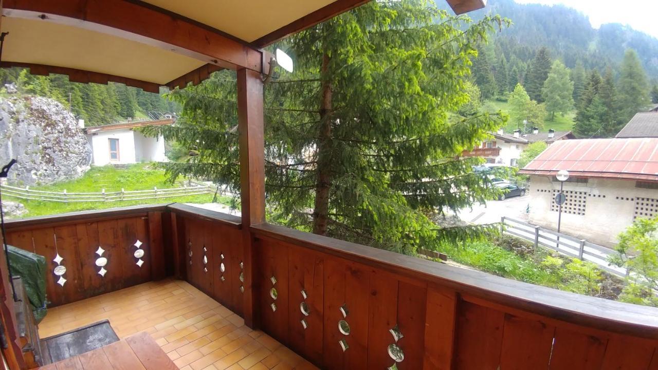 Casa Del Bosco Apartment Canazei Exterior photo